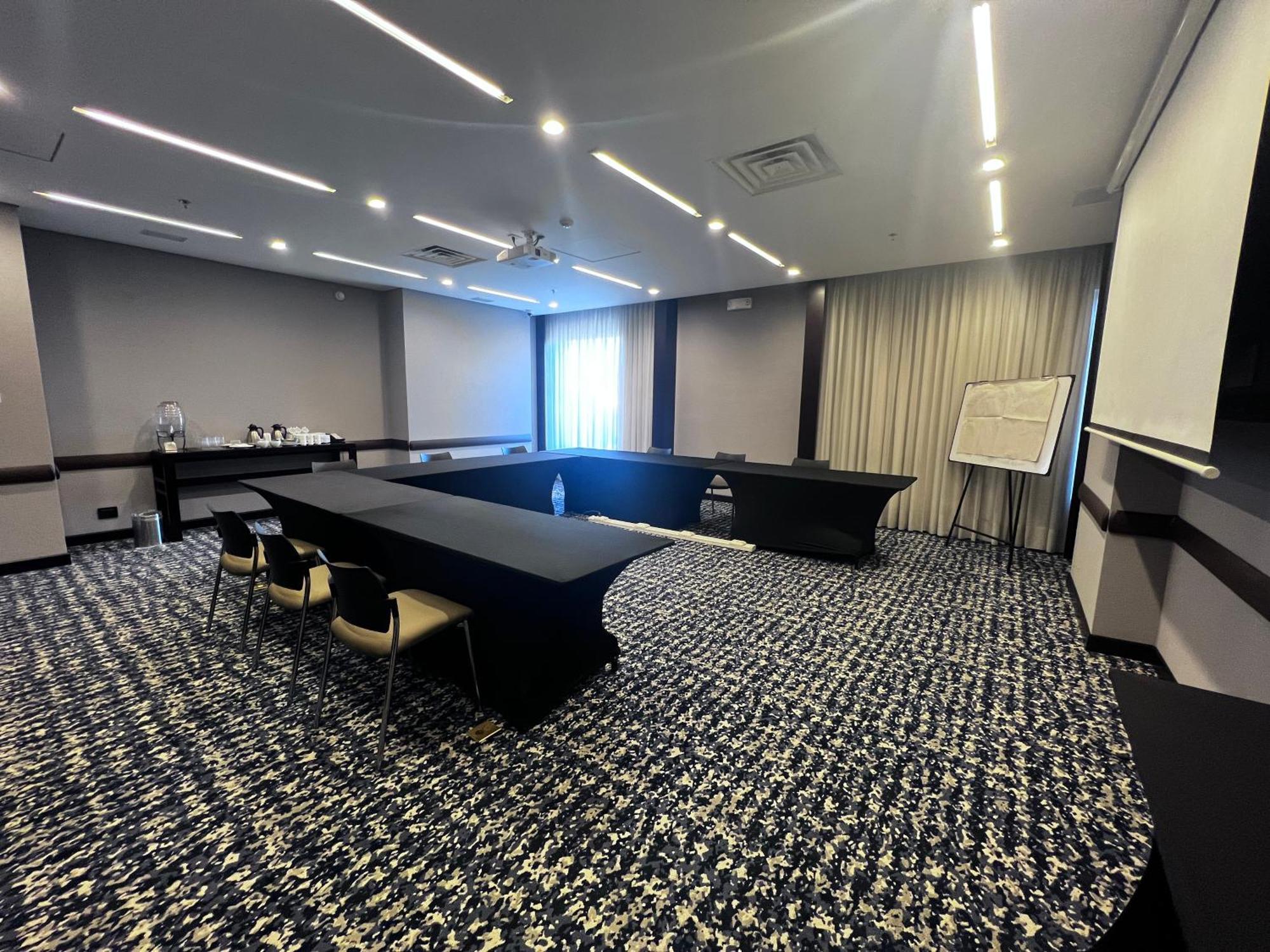 Holiday Inn Bogota Airport By Ihg Zewnętrze zdjęcie