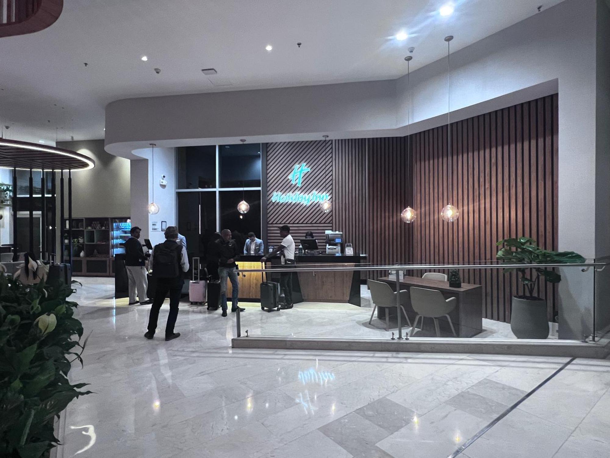Holiday Inn Bogota Airport By Ihg Zewnętrze zdjęcie